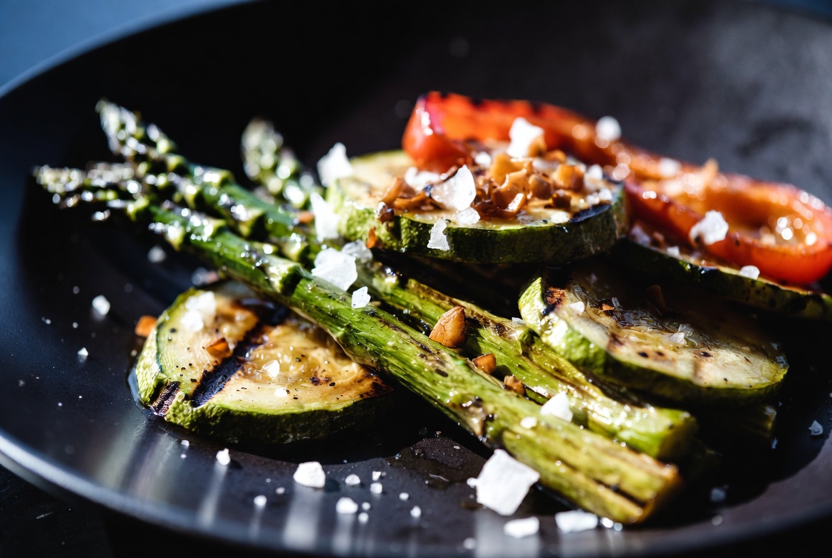 Smoked salt on grilled vegetables